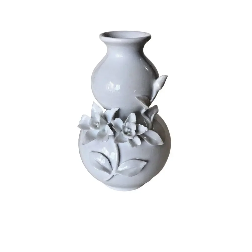 Tozai Home Capo-Di-Monte Double Gourd Vase White Porcelain Floral Design 6 x 4